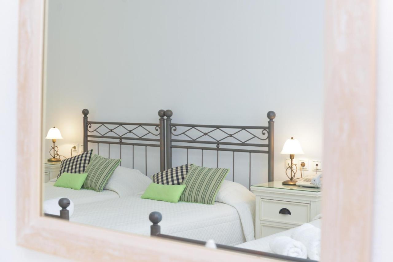 Hotel Efrosini Platis Gialos  Экстерьер фото
