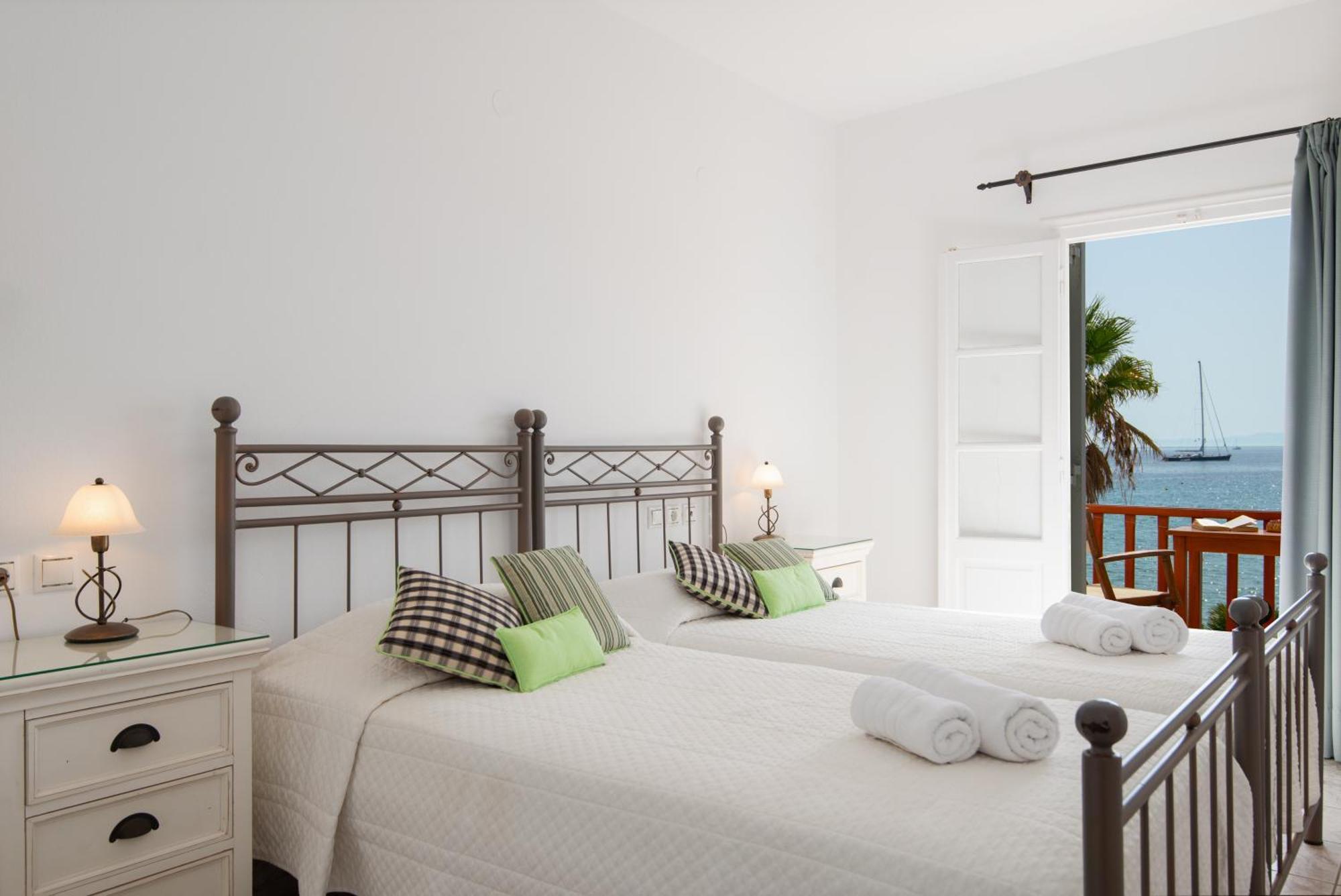 Hotel Efrosini Platis Gialos  Экстерьер фото